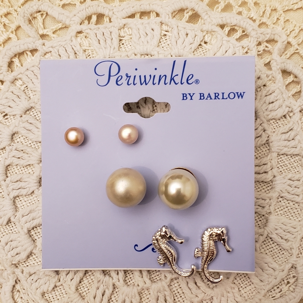 SALE! Earrings set of 3 💎